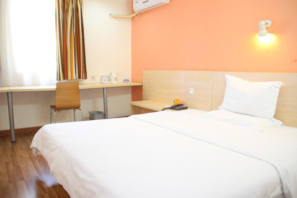 7Days Inn Guangzhou Zhongda North Gate Square Quarto foto